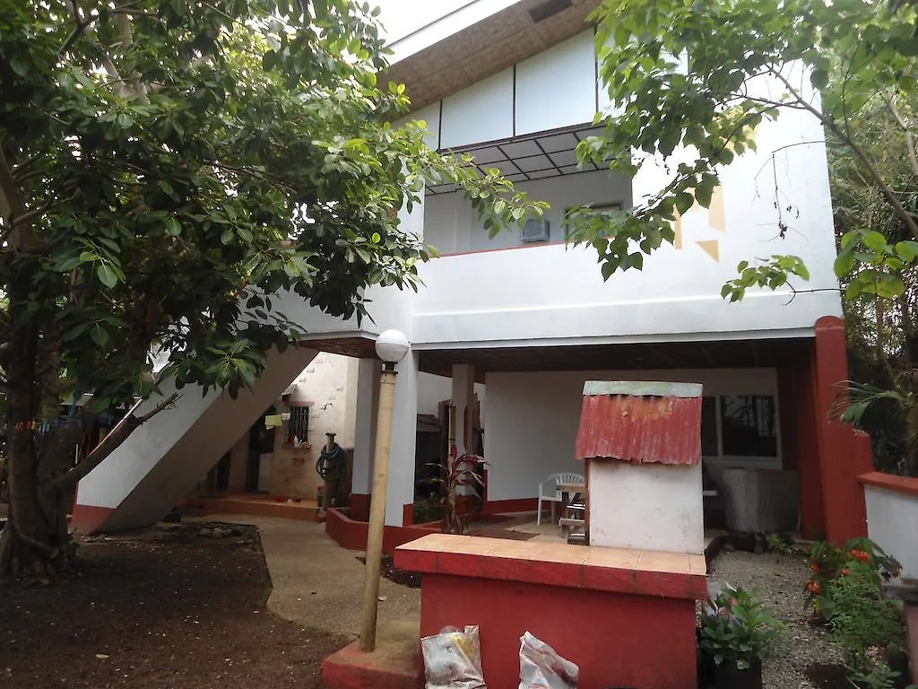 Menchu'S Pension House Panglao